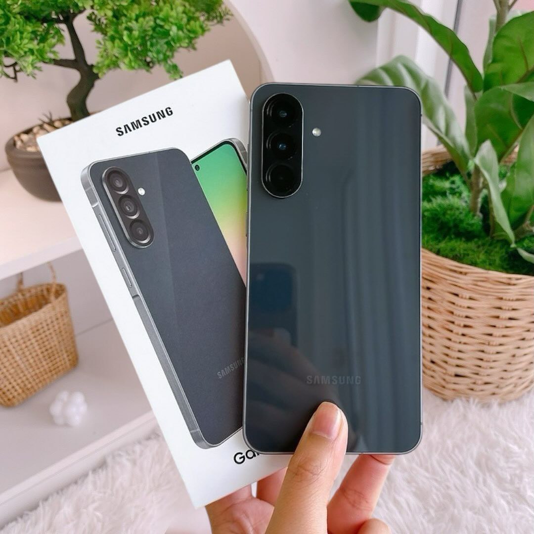 Smartphone Samsung Galaxy A56 128GB 8GB RAM 5G Preto Tela 6,7 Polegadas