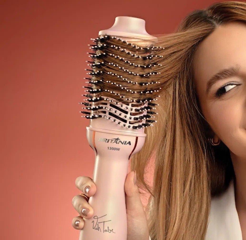 Escova Secadora Linha Viih Tube 4 em 1 BES36 Britânia - BritÃnia