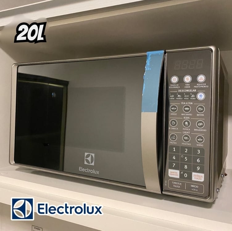 Micro-ondas Electrolux 20L cor Inox Espelhado com Função Tira Odor (MT30S)