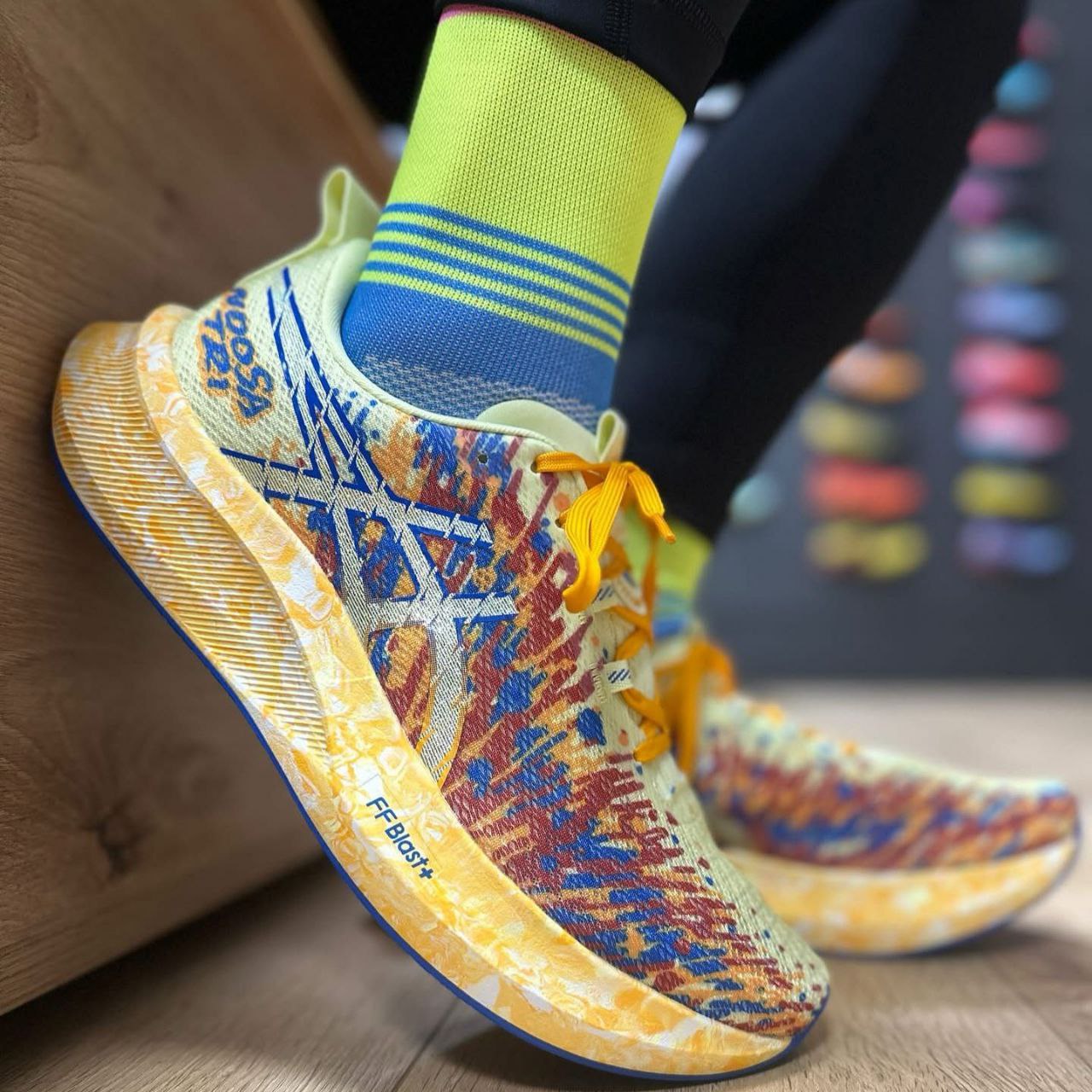Tênis Corrida Asics Noosa Tri 16
