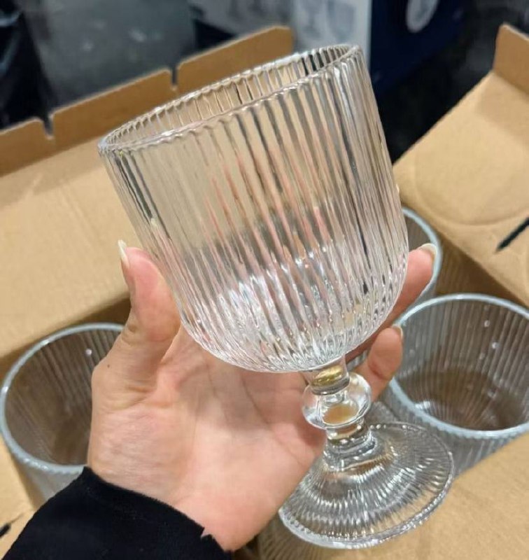 JOGO DE TAÇAS GRAFFIATO 370 ML COM 6 A 3 UNIDADES DE VIDRO TRANSPARENTE