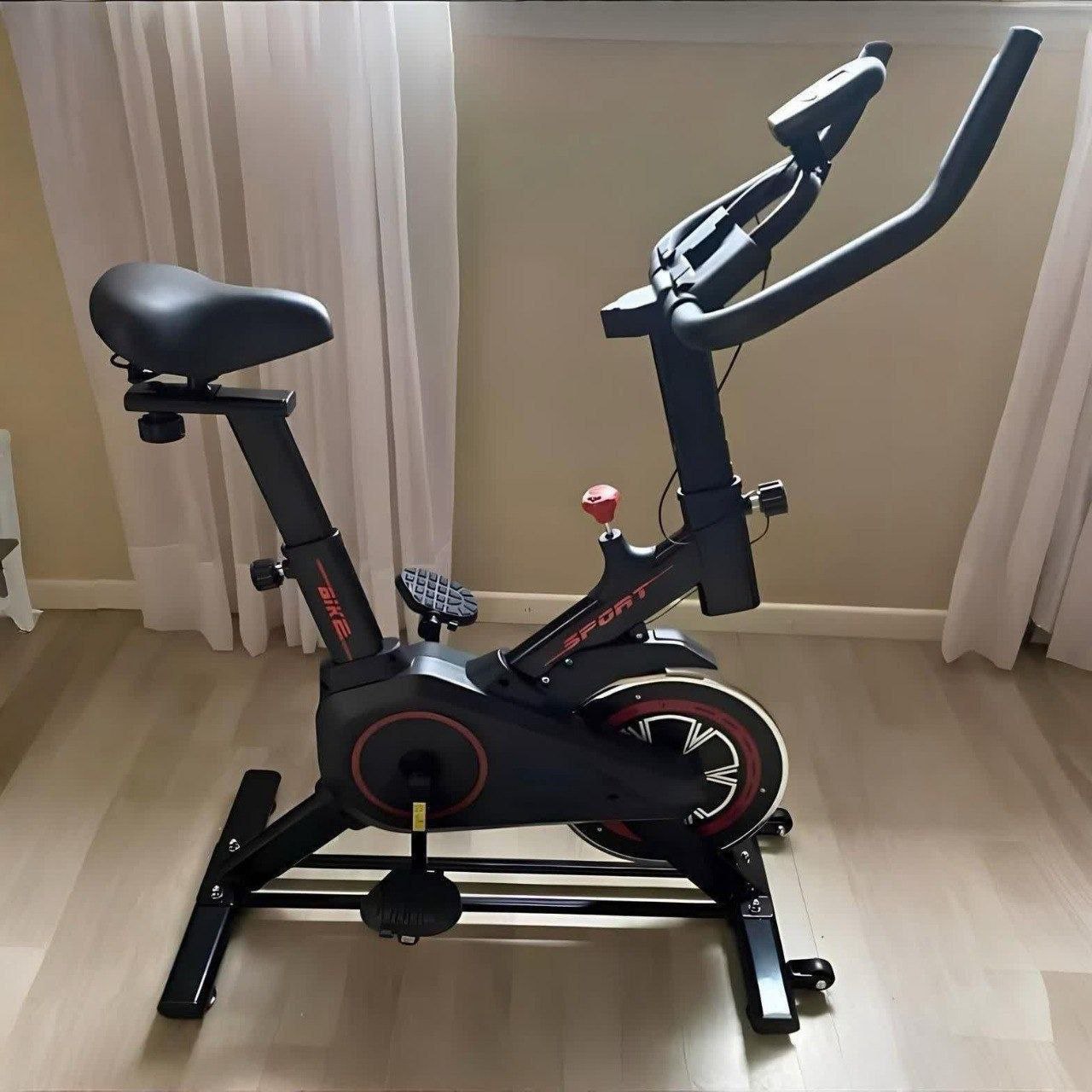 Bicicleta Ergométrica Fitness Spinning Preto E Vermelho Cor Cor Preto E Vermelho