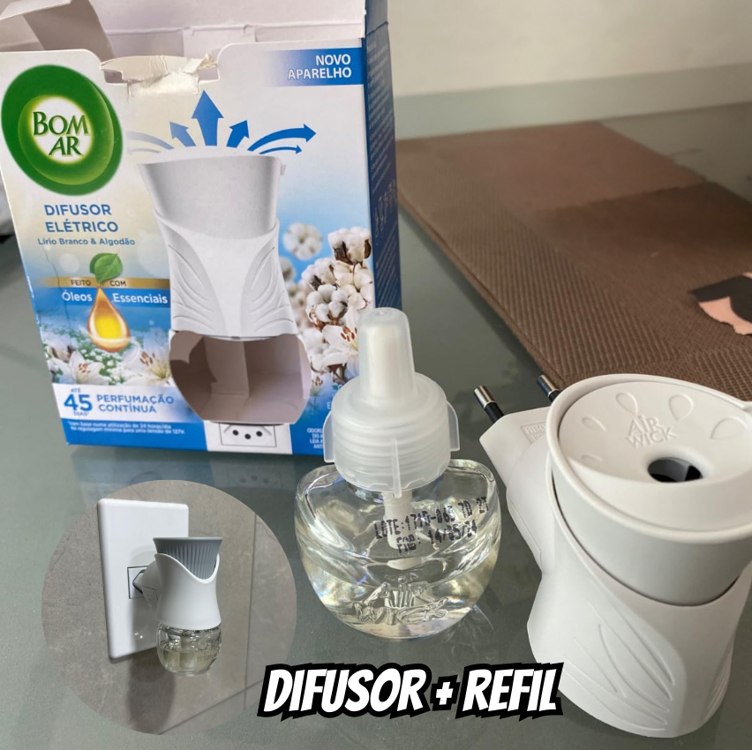 Difusor Elétrico Bom Ar Lirio Branco e Algodão Aparelho + Refil 16ml