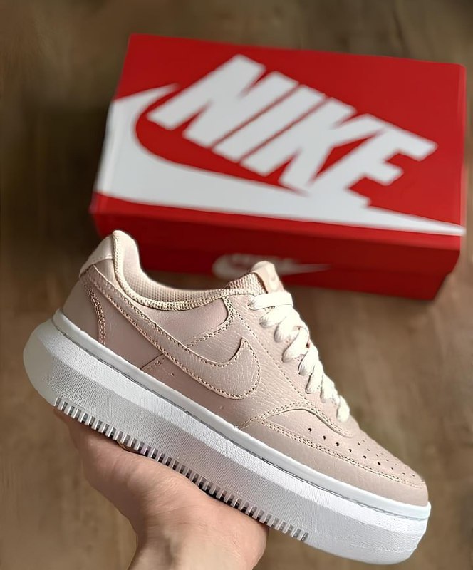 Tênis Nike Court Vision Alta Feminino
