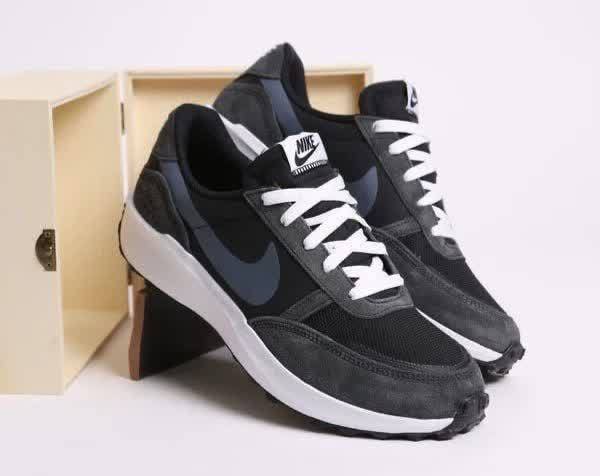 Tênis Nike Waffle Debut Masculino