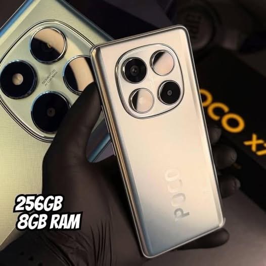Smartphone Xiaomi Poco X7 5G NFC Silver (Prata) 8GB RAM 256GB ROM