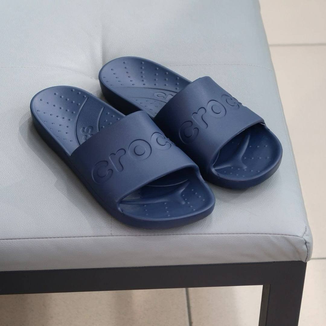 Chinelo Crocs Slide Navy