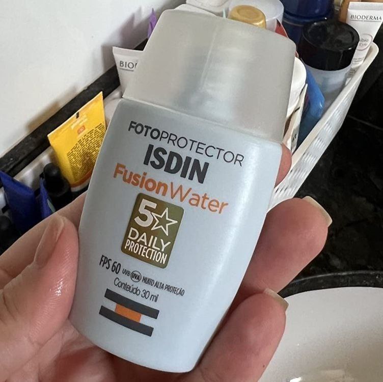 Isdin Protetor Solar Facial Fusion Water 5 Stars Sem Cor Fps 60 - 30ml