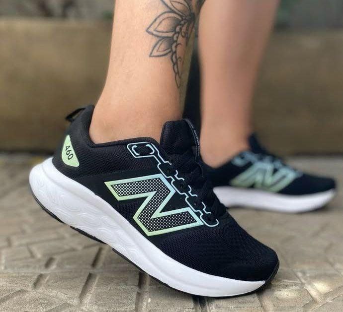 Tênis New Balance 460 V4